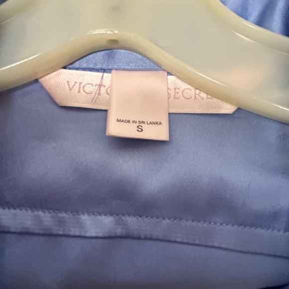 Victorias Secret blue pajama top. Sz S
Armpit to armpit 22 1/2” - Picture 3 of 5